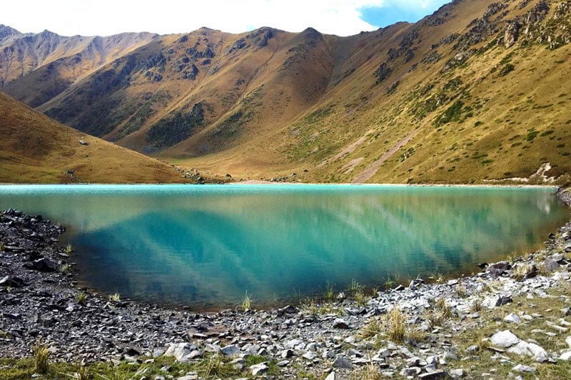 Kol tor lake trek